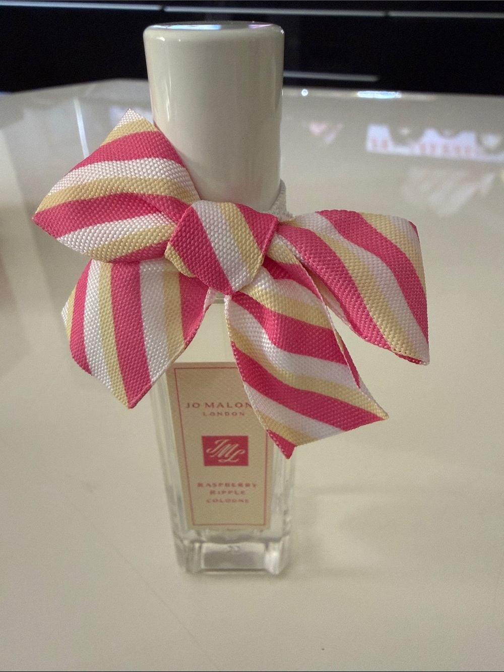🔥Limit EditionJo Malone Raspberry Ripple Cologne with Pink and Cream Striped Bow